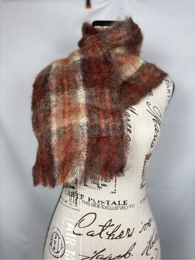 1960s Glen Cree 100% Mohair Plaid Scarf Made in Scotland Trimingham’s Bermuda